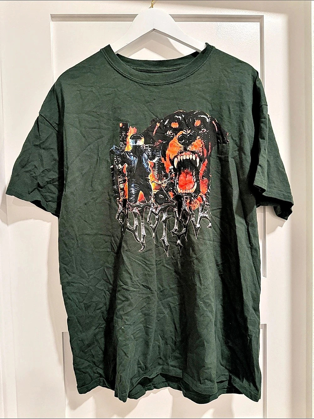 Graphic Short Sleeve Tee in Green Like New